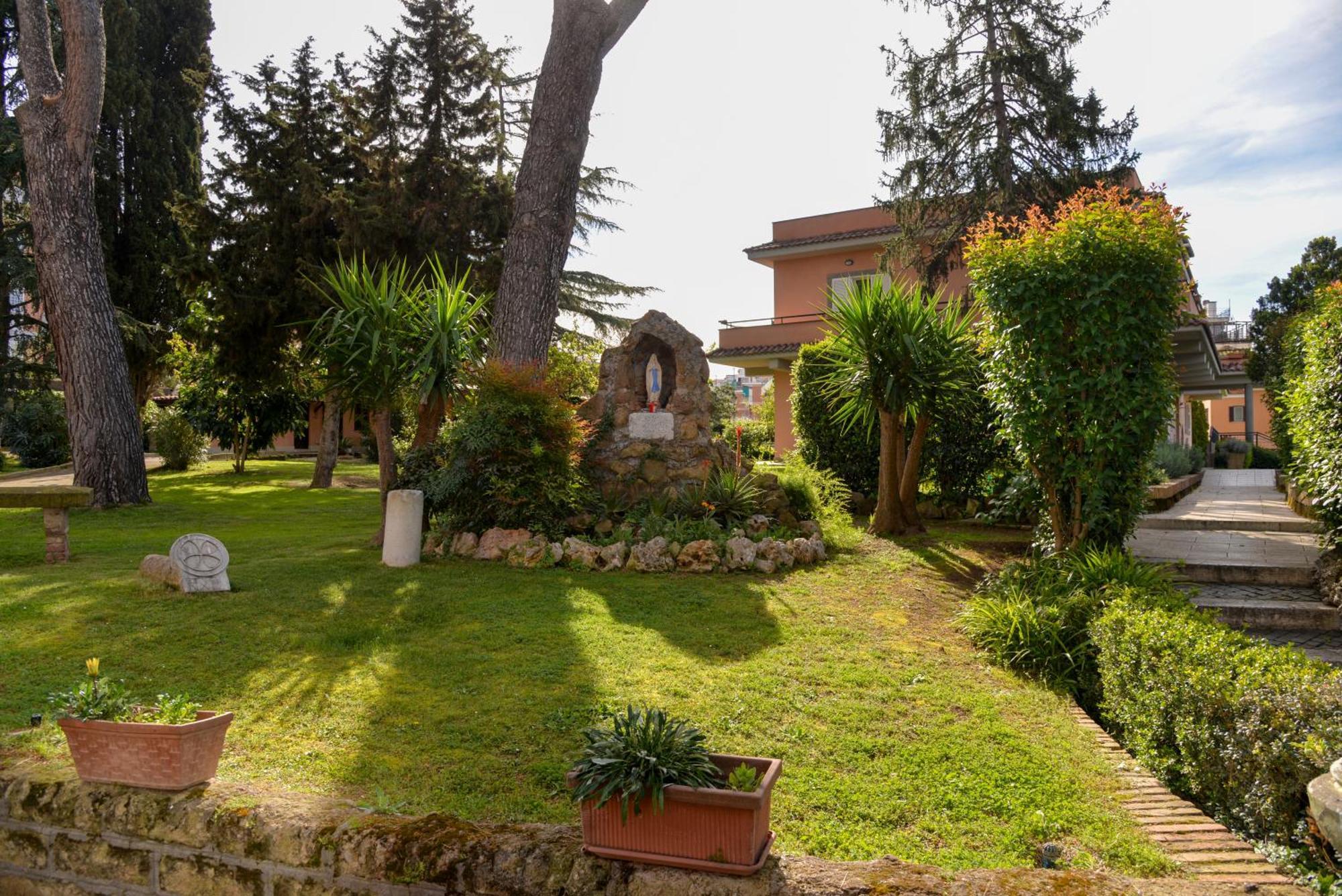Guest house Il Romitello 4*
